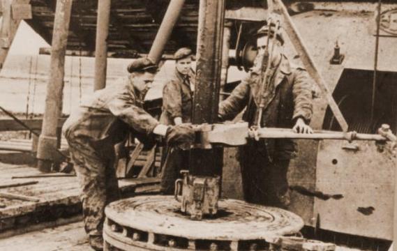 Відкриття Шебелинського газоконденсатного родовища, яке дало 60% газовидобутку СРСР, 1950 рік