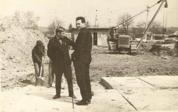 Початок будівництва ВАТ "Закарпатгаз". Начальник Закарпатського  виробничого об’єднання газового господарства «Закарпатгаз» Кіщак І.І.